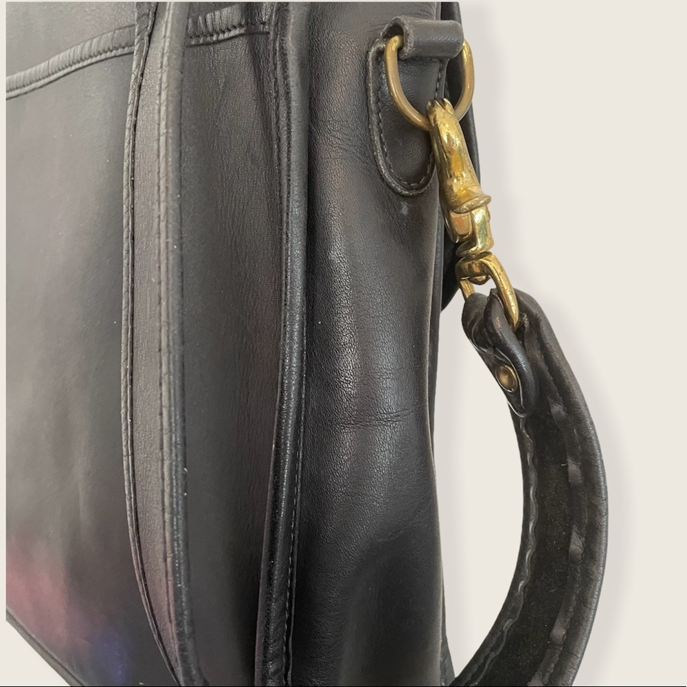 Vintage Laura USA Black Leather and Brass Briefcase Bag - Picture 6 of 12